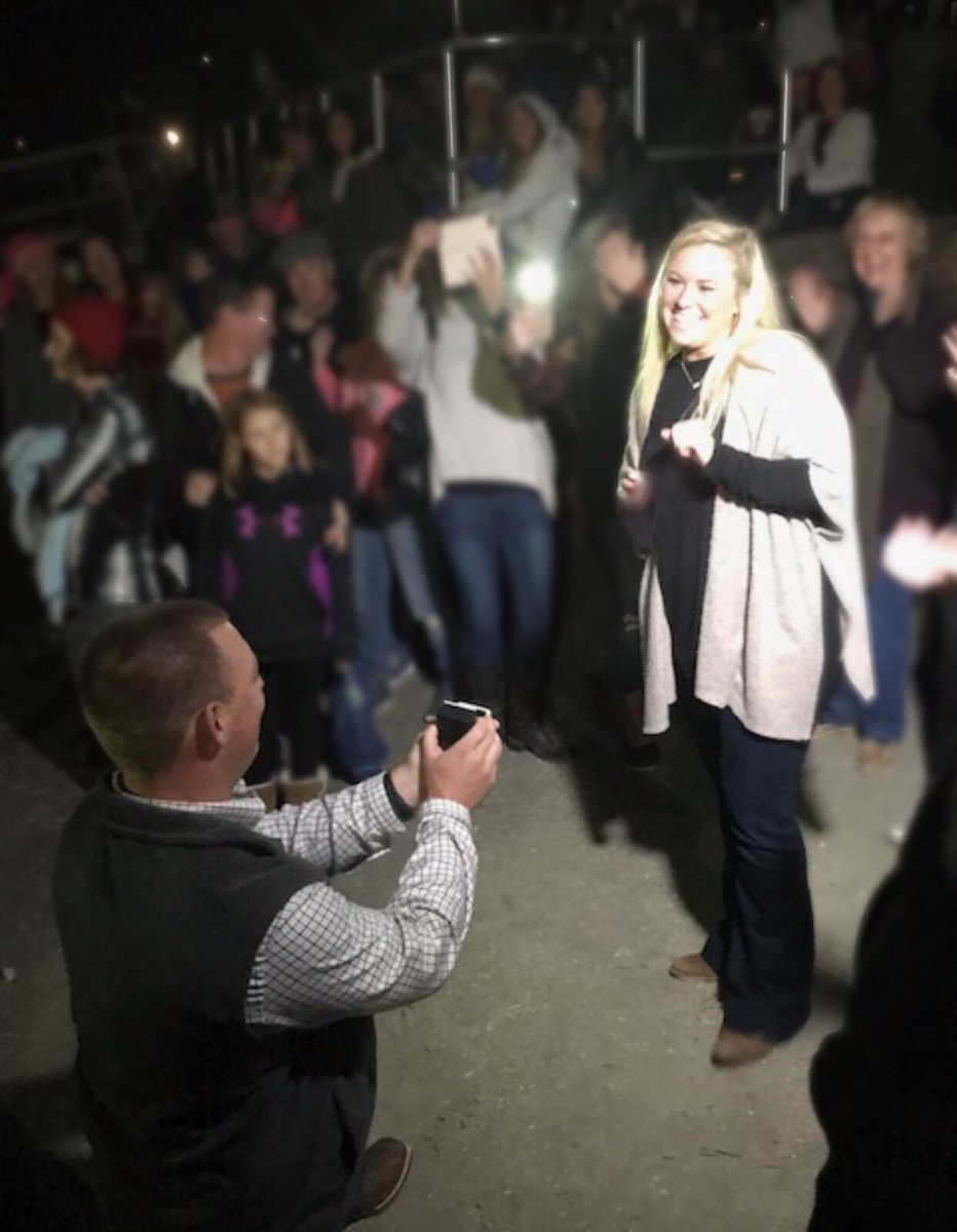 Fox & Bailey Watch Shop tweet media