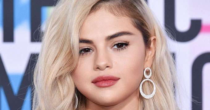 .@Marcbeauty Global Artistry Ambassador, @HungVanngo used #LeMarc Slow Burn on Selena Gomez at the #AMAs<a class="tags" target="_blank" title="On Twitter" href="/?out=eyJ0eXAiOiJKV1QiLCJhbGciOiJIUzUxMiJ9.eyJpYXQiOjE3MjY1MjM2MzIsImlzcyI6InR3cG9ybnN0YXJzLmNvbSIsIm5iZiI6MTcyNjUyMzYzMiwiZXhwIjoxNzU4MDU5NjMyLCJyZWRpcmVjdF91cmwiOiJodHRwczovL3R3aXR0ZXIuY29tL01hcmNiZWF1dHkifQ.tyHA9C-j7NQ9J-DJLiR9IeaRhiEFmpihCeKmQi-owhSVZHSQ8O7QXi66atYCztoYNOuE5OJBAPv0ByOEHAiUxw">@Marcbeauty</a><a class="tags" target="_blank" title="On Twitter" href="/?out=eyJ0eXAiOiJKV1QiLCJhbGciOiJIUzUxMiJ9.eyJpYXQiOjE3MjY1MjM2MzIsImlzcyI6InR3cG9ybnN0YXJzLmNvbSIsIm5iZiI6MTcyNjUyMzYzMiwiZXhwIjoxNzU4MDU5NjMyLCJyZWRpcmVjdF91cmwiOiJodHRwczovL3R3aXR0ZXIuY29tL0h1bmdWYW5uZ28ifQ.PaNF3MrmV4btdoBEgLzG9GODQPZD05IUMJ6gU3KntjMq-1EywXML1NA6JcUpg_wZndusilZth8HzU5tbvUTHyw">@HungVanngo</a><a href="/tag/amas"class="tags"><span>#amas</span></a><a href="/tag/entry"class="tags"><span>#entry</span></a><a href="/tag/lemarc"class="tags"><span>#lemarc</span></a>