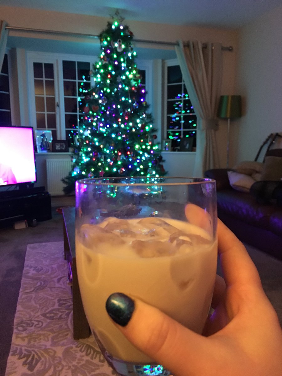 It's beginning to feel a lot like Christmas #giantBaileys