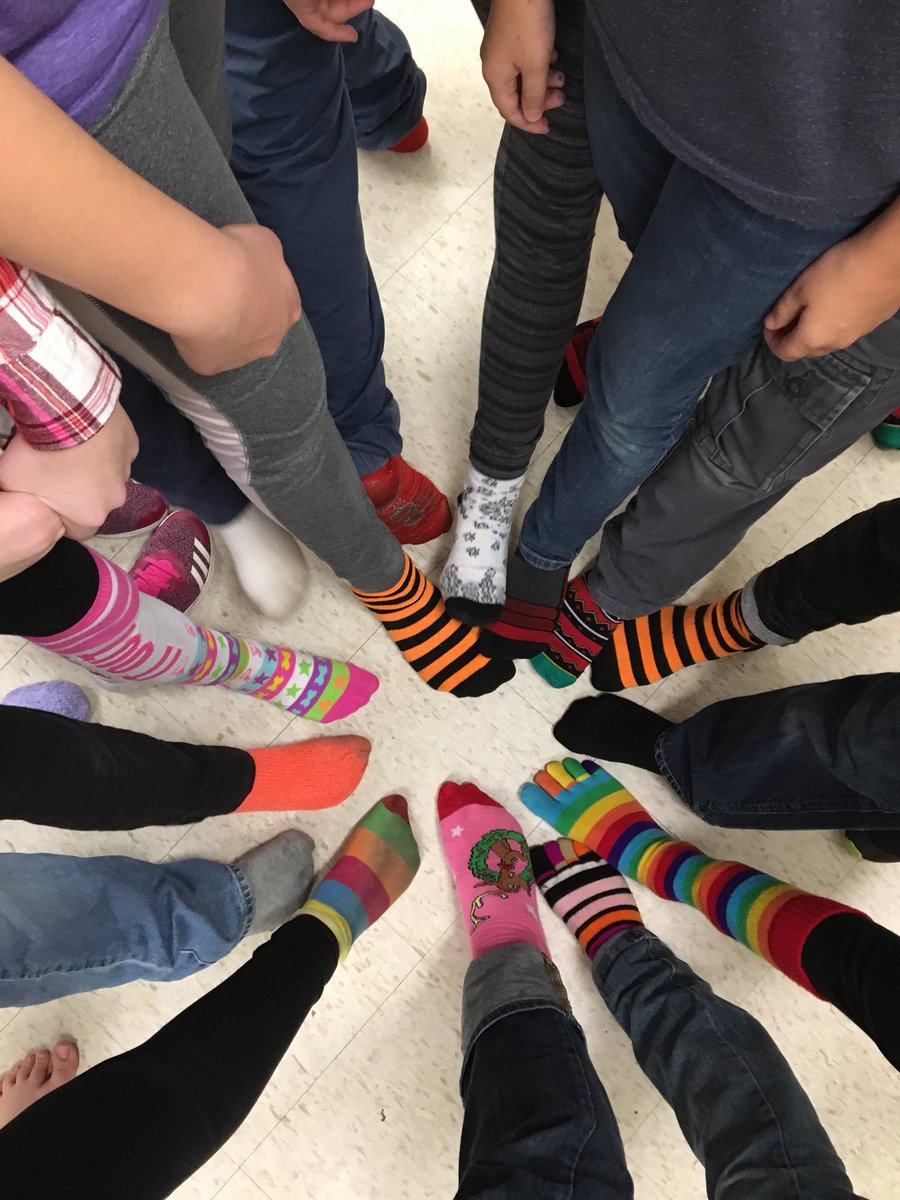 dcreight's tweet photo. Crazy sock day @TayShoresPS https://t.co/sQ7VaA2hYt