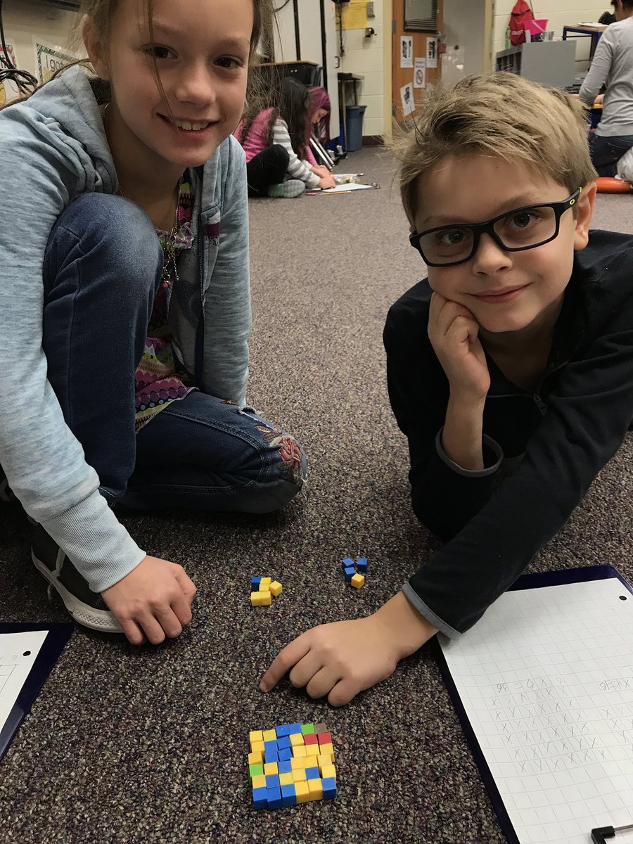 LABridgeford3's tweet photo. Using centimeter cubes and building arrays  to explore equal factors. #gfpsla https://t.co/QfulJfbsK7