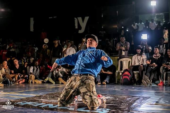 kaweesimark's tweet photo. Inside @breakfastjam1 2017 finals.
P/C @Khasim025
#Breakfastjam2017 #Breakfastjam 
To partner/sponsor/participate, reach out to breakfastevents@gmail.com https://t.co/CP7eivyjSq