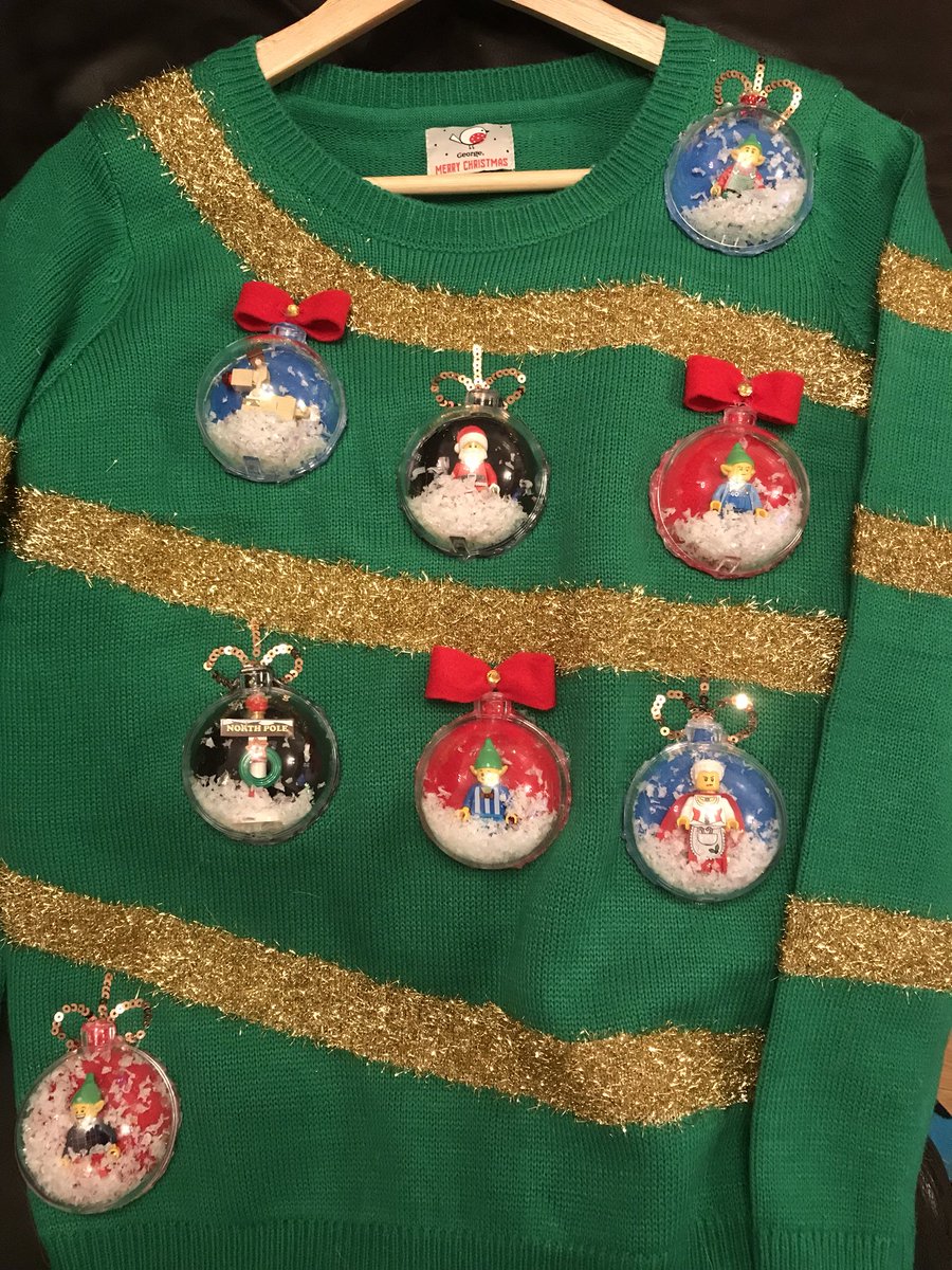 dickman_debbie's tweet photo. #JollyJumperDay #LEGO https://t.co/nQ6Hs5A8sg