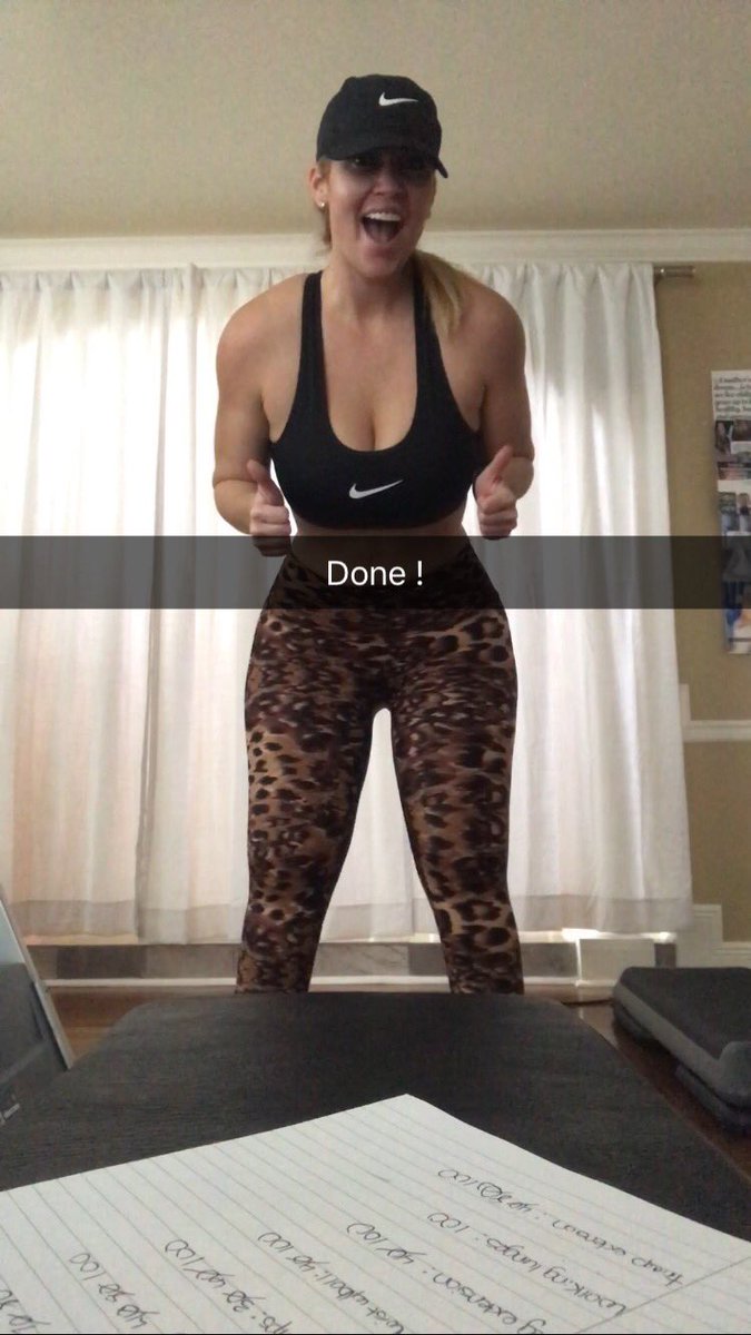 SensibleMeals's tweet photo. Workout done 🙌🏻 I workout hard and #sensiblemeals fuels me through my long days. Eating low carb and small portions let's my body use my fat ( leftover calories) as fuel each day ! 💚 #lost100lbs #keepingitoff #nofilterneeded #whenyouworkhard #mompreneur #mealprep #fitfam https://t.co/93127dyHr7