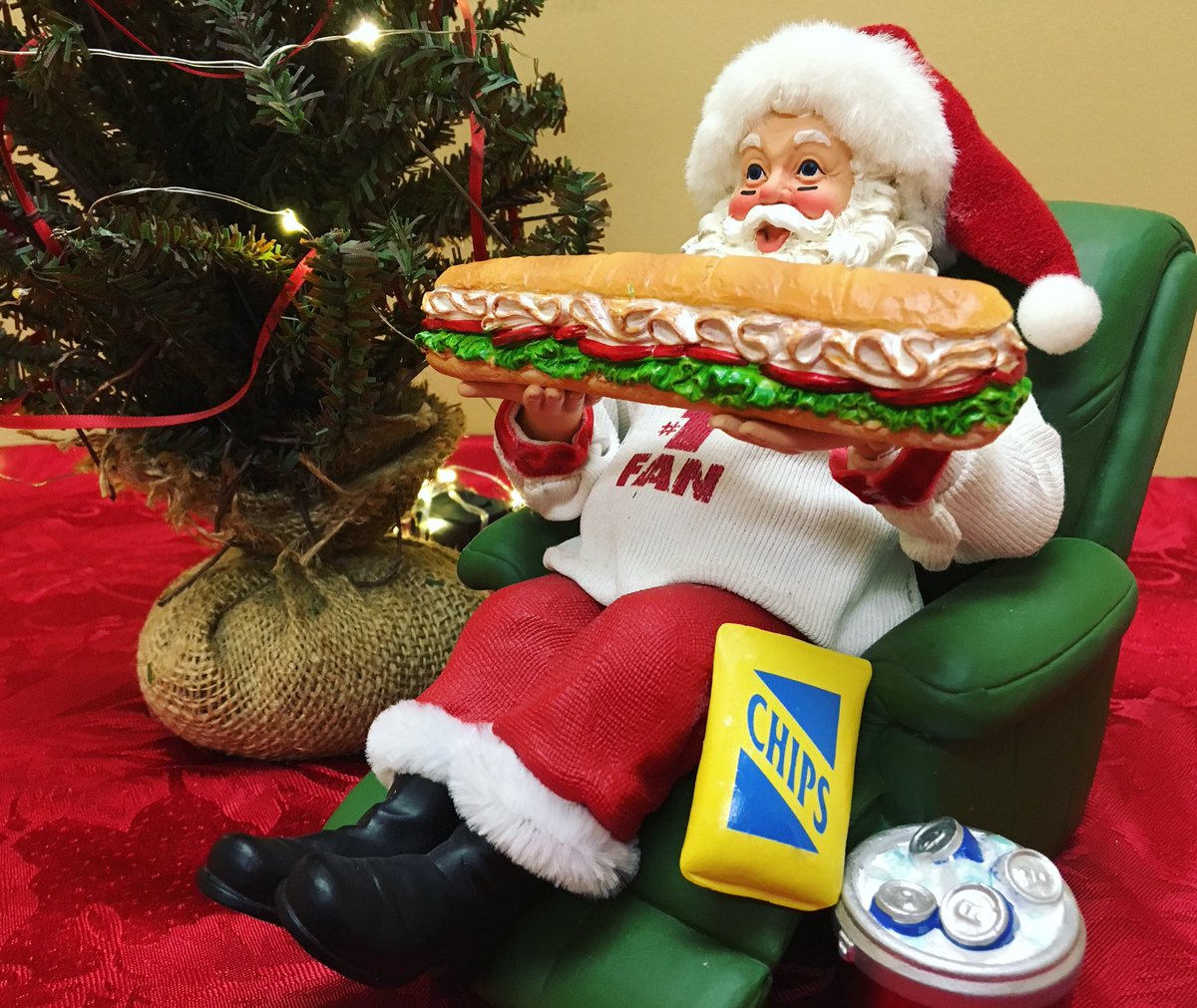 Costanzo's Bakery tweet media