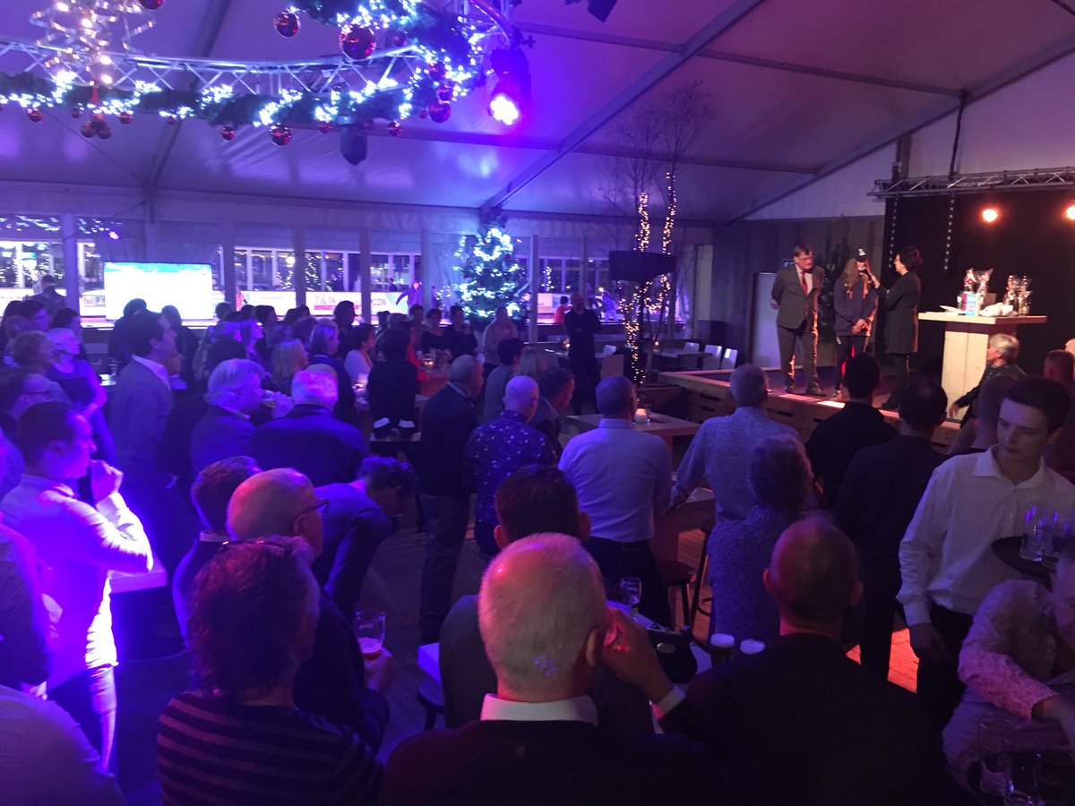 Gezellige en veelbelovende opening Uden On Ice. Prachtig evenement en Respectpunt @RaboUdenVeghel!