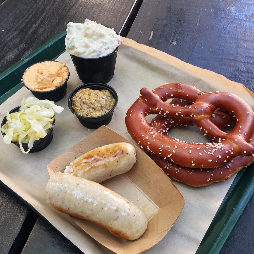 scenehound's tweet photo. It’s the #weekend so come hang out with us @easytigeratx A warm pretzel with #beer cheese &amp; smoked Gouda will be so...Gouda #atx https://t.co/vD1uI1btUB