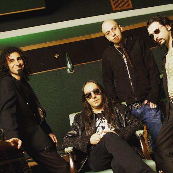 SOADNews's tweet photo. Classic System of a Down studio shot.
#SOADNews #SystemOfADown #photography #Daron #Shavo #John #Serj https://t.co/N3JwUBSMtB