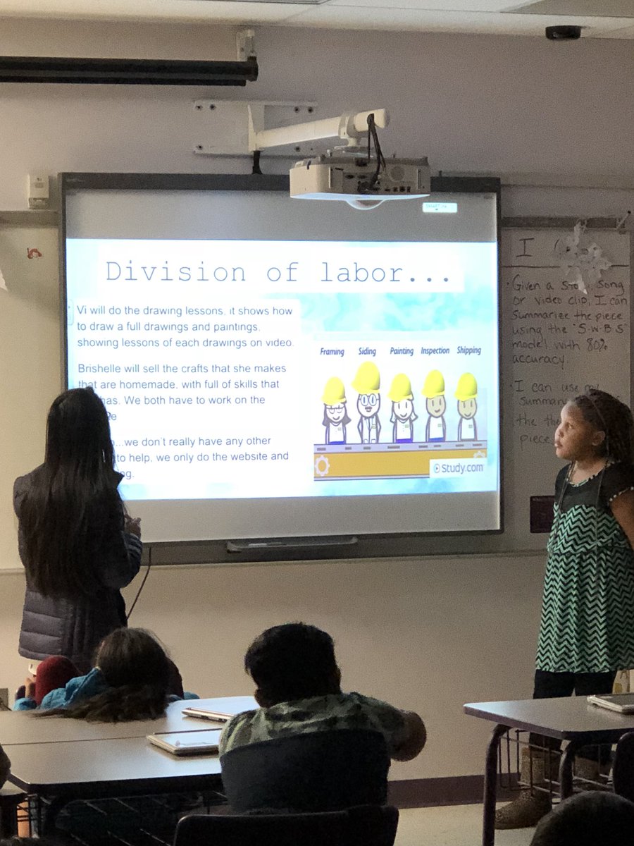 T_Scherbauer's tweet image. Students presenting business proposals to their wolfpacks! #wrmswolves #wrmsproud #SharkTank #Entrepreneurship