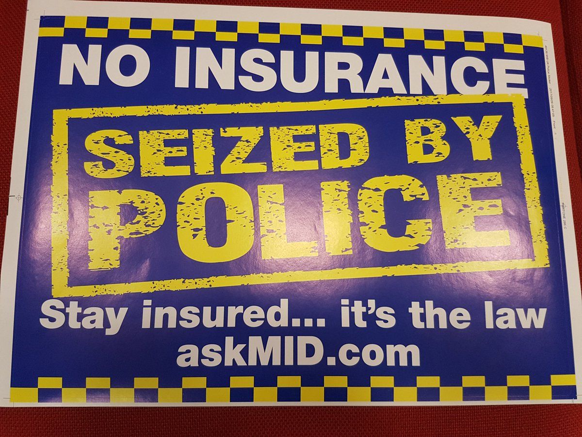 CheshireRCU's tweet photo. Uninsured Renault stopped by #HT74 in #Northwich and now being seized to take it off your roads. #Intercept #noinsurancenocar https://t.co/5Jwbl8ysKC