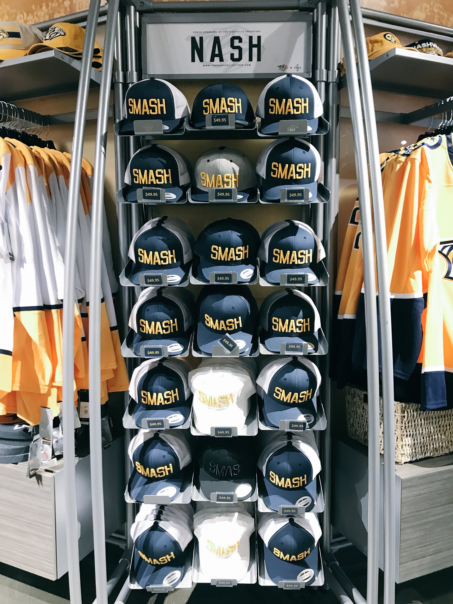 Preds smash hat hotsell
