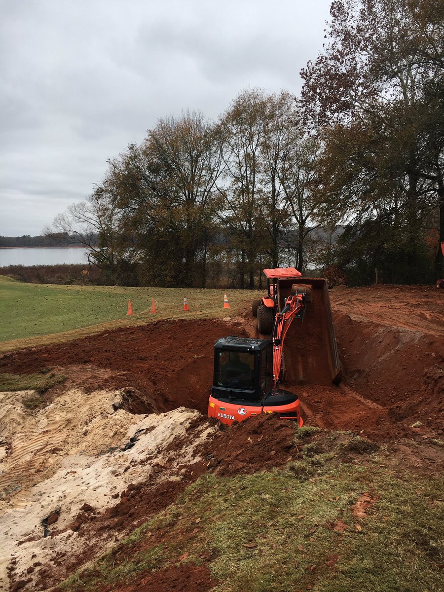 envlandgolf's tweet photo. Thats a wrap. New bunker on on 18 @Clemson_Golf complete. @cliffwstewart https://t.co/2xsIT5efnD