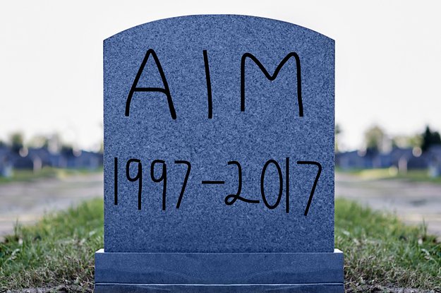 BuzzFeed's tweet photo. 21 embarrassing screen names no one can use again because AIM is dead
https://t.co/hLJcBFhsuE https://t.co/Dzs5xOkpfY