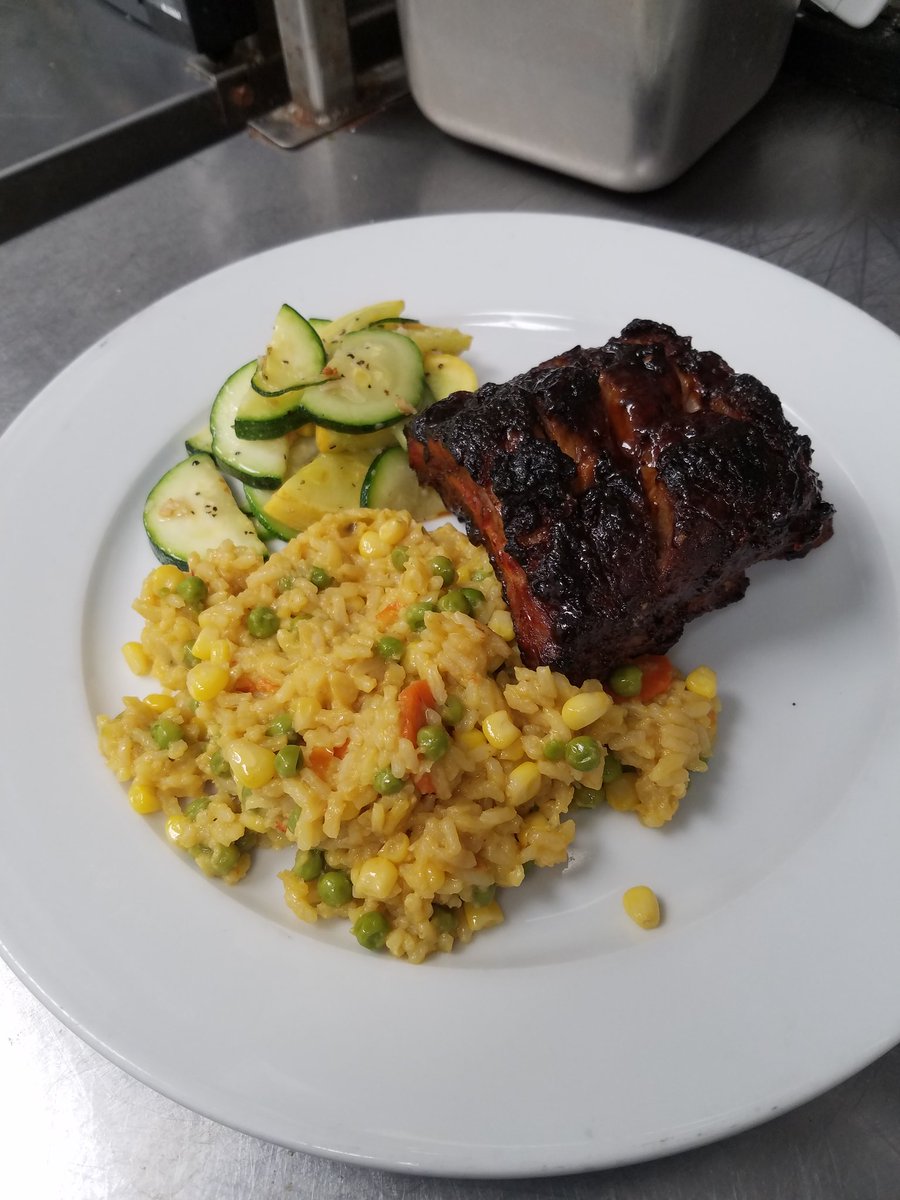 #ribs #TheJoyceLeland #FridaySpecial #LelandNC #WilmingtonNC #eatgoodfood #ChefMarby