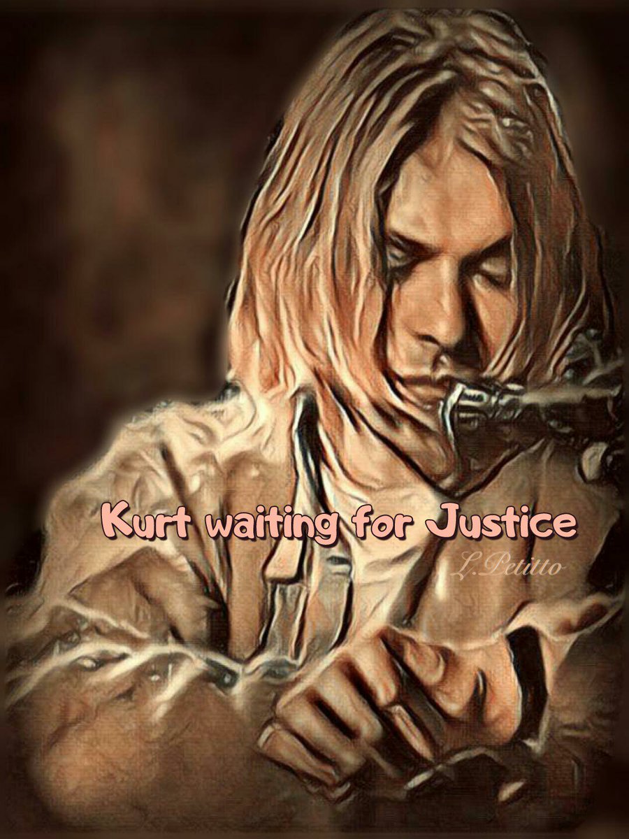 LorrainePetitto's tweet photo. 2017 is almost gone . We must All come Together , Reassemble #SoakedInBleach #CobainCase #JusticeForKurtCobain #NotSuicidal #Evidencedoesnotlie #ChangefromSuucidetoHomicide ⏩⚠⏪ https://t.co/PvC7elJL4P