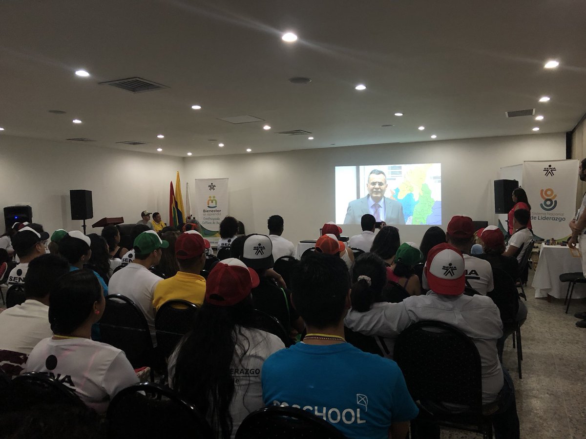 rhinamrm's tweet photo. Gracias #CumbreRepresentantesSENA por tener la oportunidad de dirigir este proyecto @jalizarazo @josedariocastro gracias  @bpintot #cartagena por abrir las puertas a nuestros 180 representantes @SENAComunica https://t.co/1st8hjS0hH