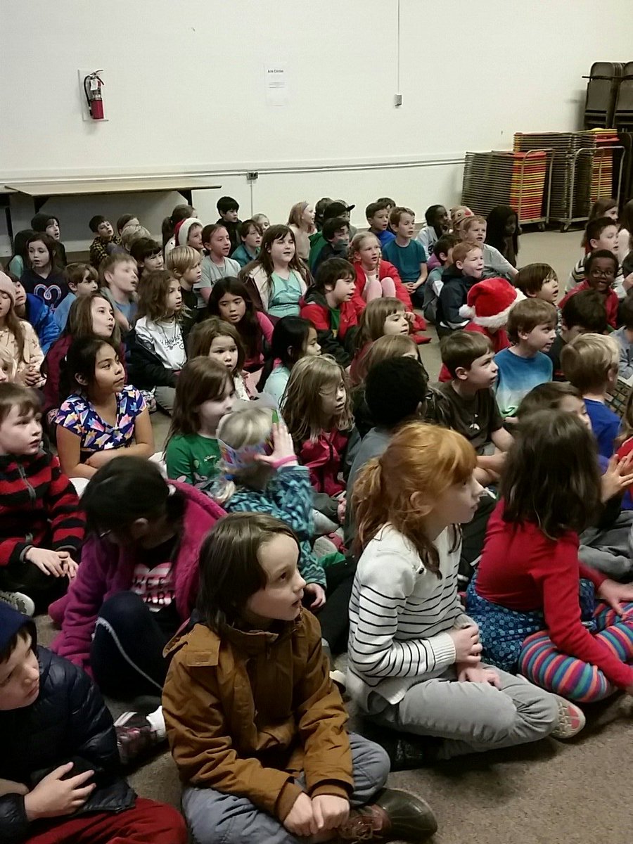 BeverlyClearyK8's tweet photo. Winter sing along! https://t.co/ELweWMuEd7