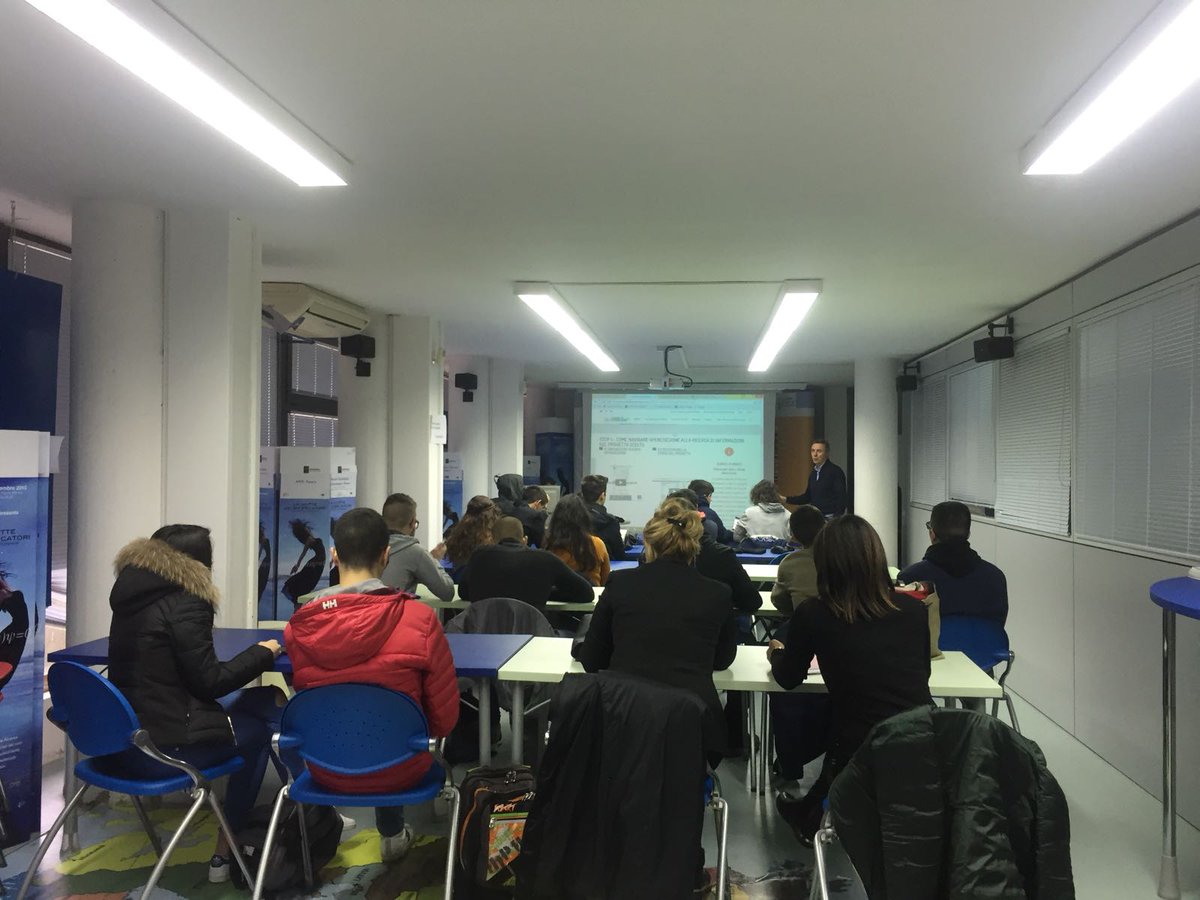 equipe4rms's tweet photo. Secondo giorno @ednuoro.
Parola d'ordine: #approfondire #OperazioneDaVinci #LiceoscientificoFermi #ASOC #awoc1718 #ascuoladiopencoesione #opencoesione #Equipe4rmS #project #school #scuola #Europedirect https://t.co/44dQXiDST5
