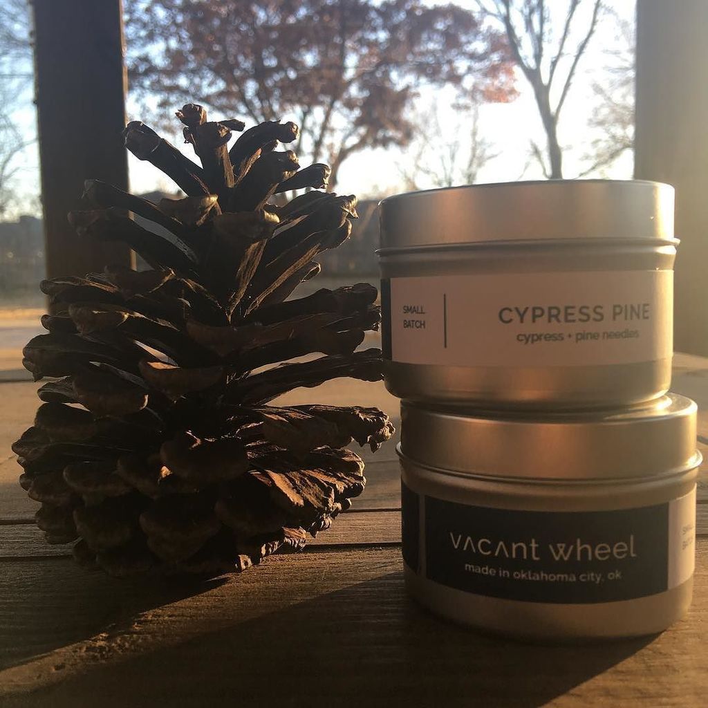 prairie_bloom's tweet photo. // E Q U I N O X //
Have you ordered yours yet? Link in profile! 🌲
.
#winterequinox #equinoxbox #cleaningredients #naturalbeauty #nontoxicbeauty #cleanbeautyrevolution #cleanbeauty #handcrafted #handmade #candlemaker #indiebeauty #shopsmall #keepitlo… https://t.co/435gS5ed9J https://t.co/F4wYOFMkXy