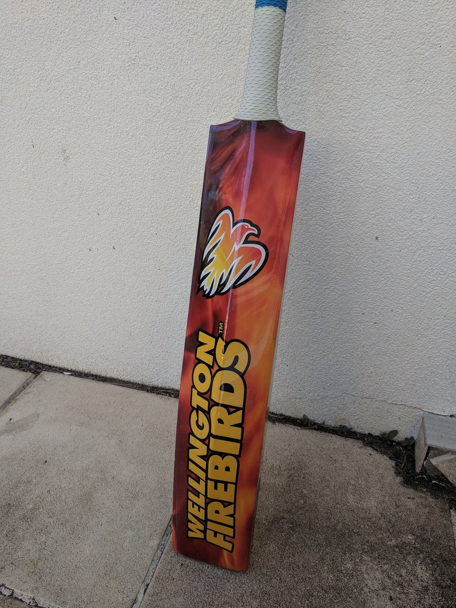 How Good <a href="/braceyourself10/">Michael Bracewell</a> <a href="/batwraps/">Batwrap</a> @wgtnfirebirds