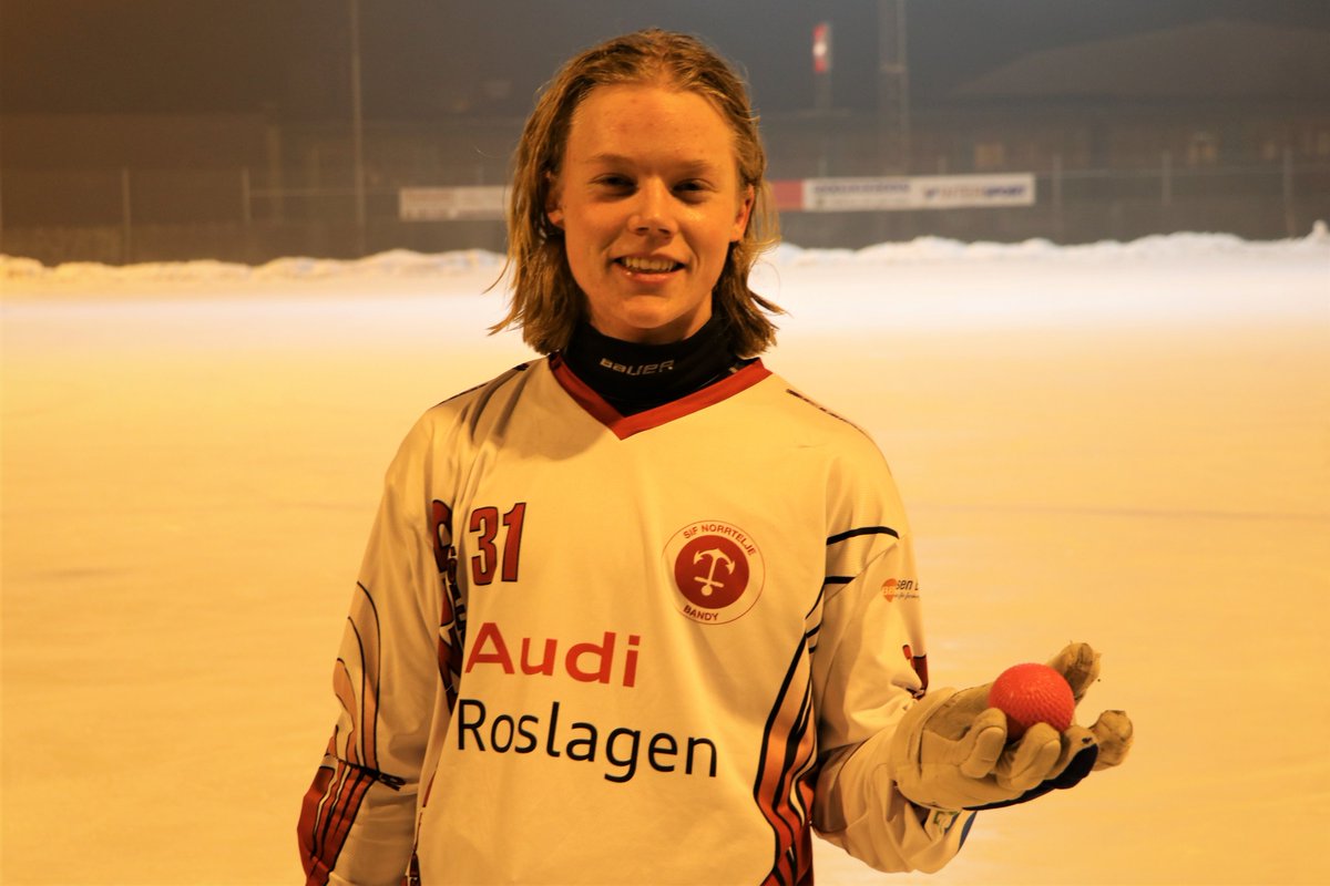 SIF Norrtelje - Gustavsbergs IF U 11-1(4-0)
Målskyttar: Olofsson 2, Eriksson 2, Christiernin, Perla, Falk,
Blom, Persson, Olsson och Nyblad-Ungh