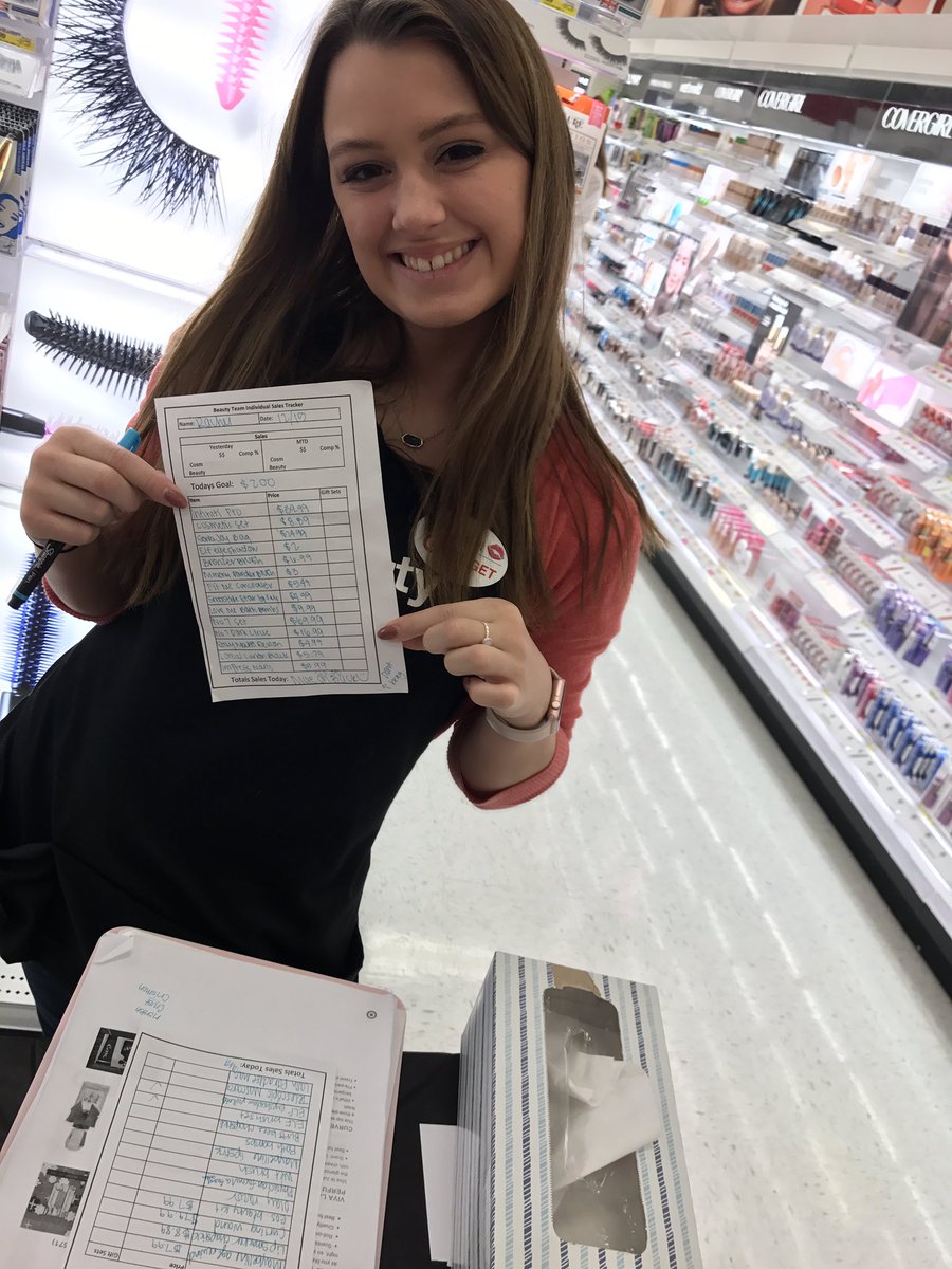 mcgoose2626's tweet photo. Sampling event success!!  Rachel bringing it strong today, doubling up that goal! @jamaal_edwards @cbrune8 @A_Leigh_ https://t.co/kEjy40YQLv