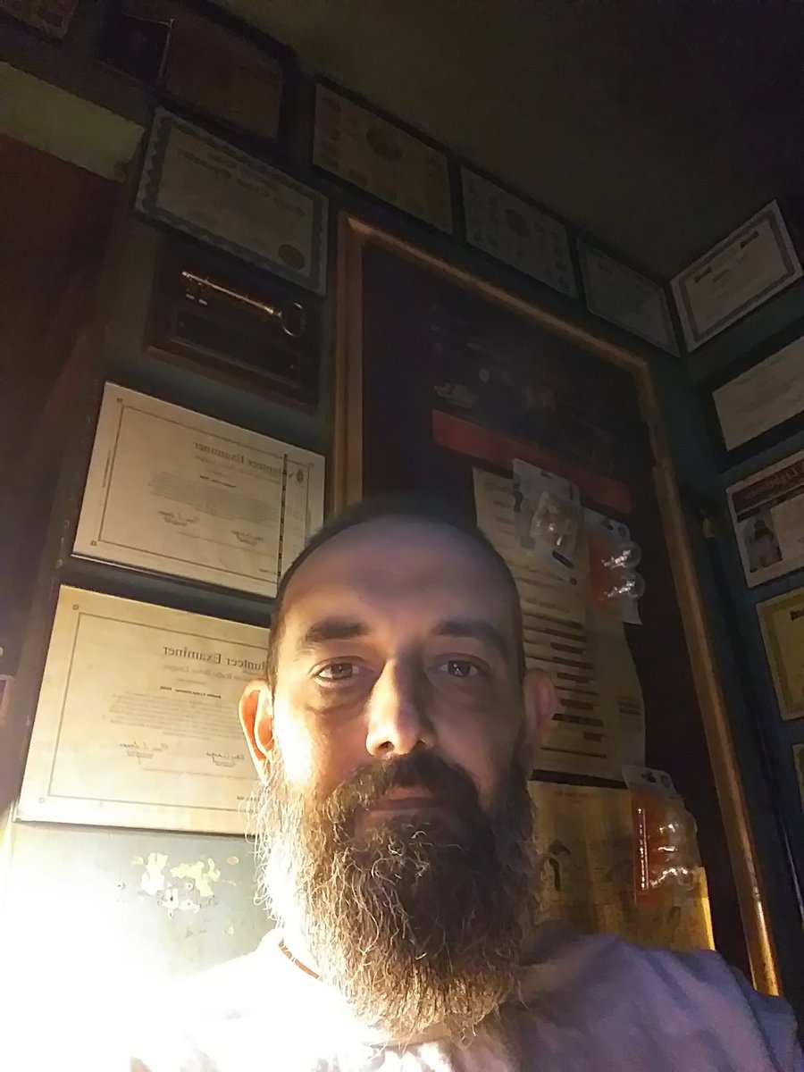 WJ9E39's tweet photo. Let the Beards grow boy's! #beardlife #winterbeardtime https://t.co/PS6hykQAHP