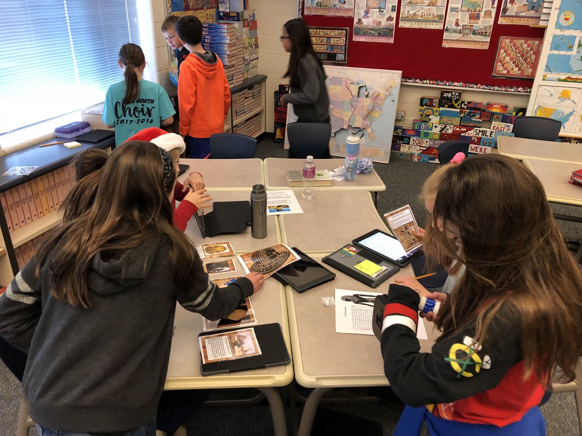 lmcmahon16's tweet photo. Breakout in progress 🤔 #ancientegypt #thesekidsrockedit https://t.co/Ymgt3cH1Oi