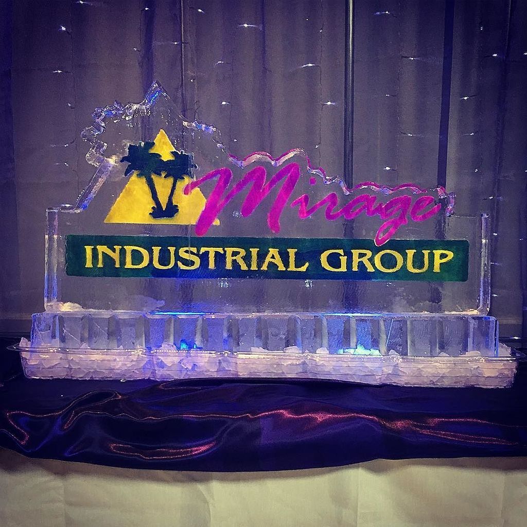 fullspectrumice's tweet photo. A colorful #holidayparty in #ednatx with #mirageindustrialgroup #fullspectrumice #logo #icesculpture #branding #thinkoutsidetheblocks #brrriliant https://t.co/9P5oguD6mw https://t.co/07WibvhII7