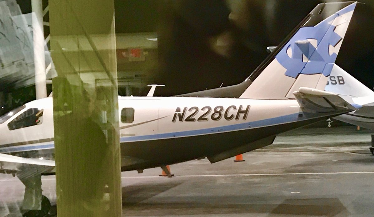 BenSuttonISP's tweet photo. Hmmm...showed up at airport looking for my ride home. Love my Tarheel pals, but that’s #NotMyPlane 🙄🎩 https://t.co/c8KICqIMds