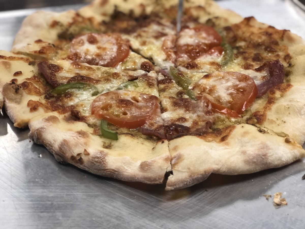 FeedtheMass's tweet image. Good company and good food at our Holiday Party last night. Oven baked pizzas, drinks on @BurnsideBrewco, and a @PipsOriginal gift certificate as the Pictionary contest prize!