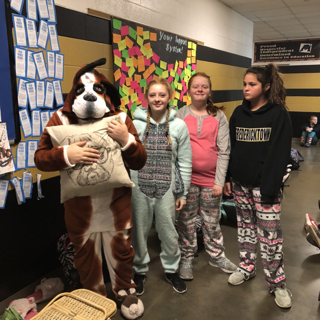 hannerpj's tweet photo. We had a lot of participation in our KABMS KRIS KRINGLE SPIRIT DAYS today. Today was LONG WINTERāS NAP - Wear your pajamas. Thanks for appropriately participating! #KABMS ROCKS https://t.co/ty1ztHneiS