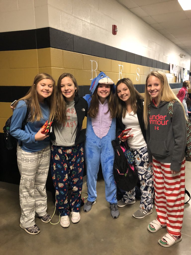 hannerpj's tweet photo. We had a lot of participation in our KABMS KRIS KRINGLE SPIRIT DAYS today. Today was LONG WINTERāS NAP - Wear your pajamas. Thanks for appropriately participating! #KABMS ROCKS https://t.co/ty1ztHneiS