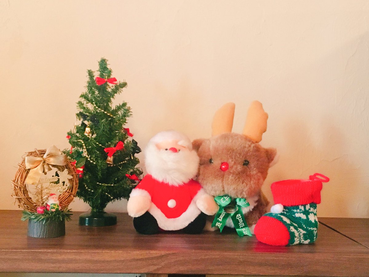 seiryukibako's tweet photo. クリスマスの装飾をしました🎅🎄🎁ぜひ、見に来てください♪
#青梅 #青龍kibako #ゲストハウス #カフェ #クリスマス https://t.co/EyJIDHQRgc