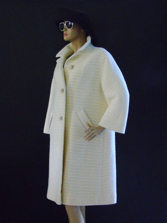 abitofvintage's tweet photo. Purchase American With Pride! Swing #Dresscoat #Churchcoat #OperaCoat Sycamore ILGWU 1950s Workers Union Label #vintagefashion #elegance https://t.co/0hTtNSflCO https://t.co/fTfXnASIgn