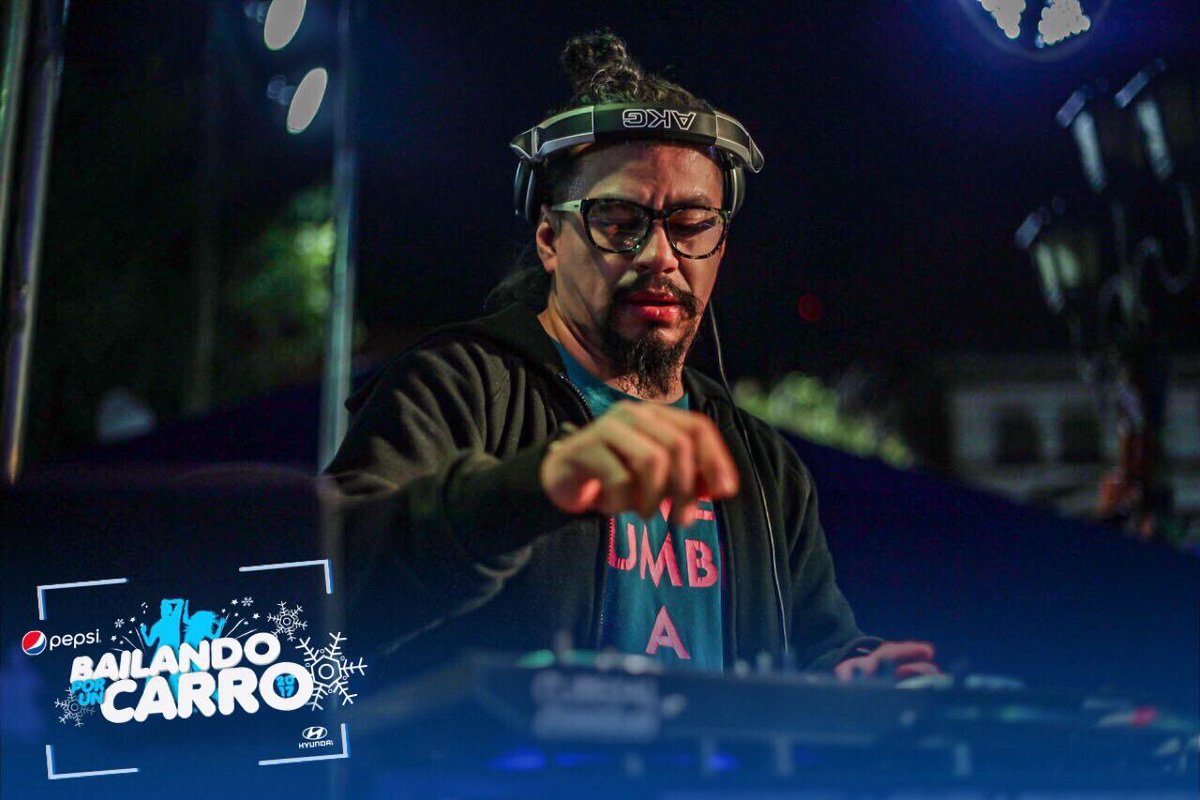 Llegó la hora de bailar al ritmo del set de <a href="/basico3/">basico3®</a> 
Ponte a bailar tú también con nuestra transmisión en vivo haciendo clic aquí:  bit.ly/BailandoConPep…