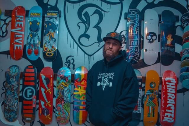 GnarlyJargon's tweet photo. Rep your #NerdArmor for #skateboarding #NerdMix #Syfytology #ForTheOrder #FF @IndyUchiha @APlusOpinions @GnarlyJargon @cult45podcast @DuzahntheGamer @WhoGasmPod @BryFyPodcast @thrashermag #gnarlyjargon #royalsna @royalsna photography by @_funeralpyre #follo4follo https://t.co/HCoDceuWFM