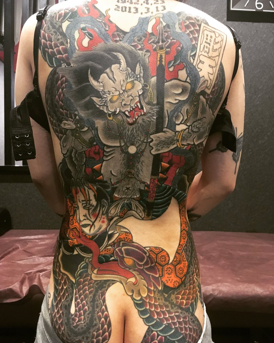 devil #snake #japanesetattooartgalleryten #horiten #japanesetattoo