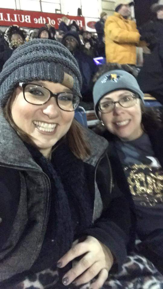 TommieBeth's tweet photo. PACKER FANS!! We're ready!! @GPBsports @OSGNelson @GPBMarkHarmon @CCHSPackers @swganetwork @WALBSports https://t.co/HzLExoW5Au