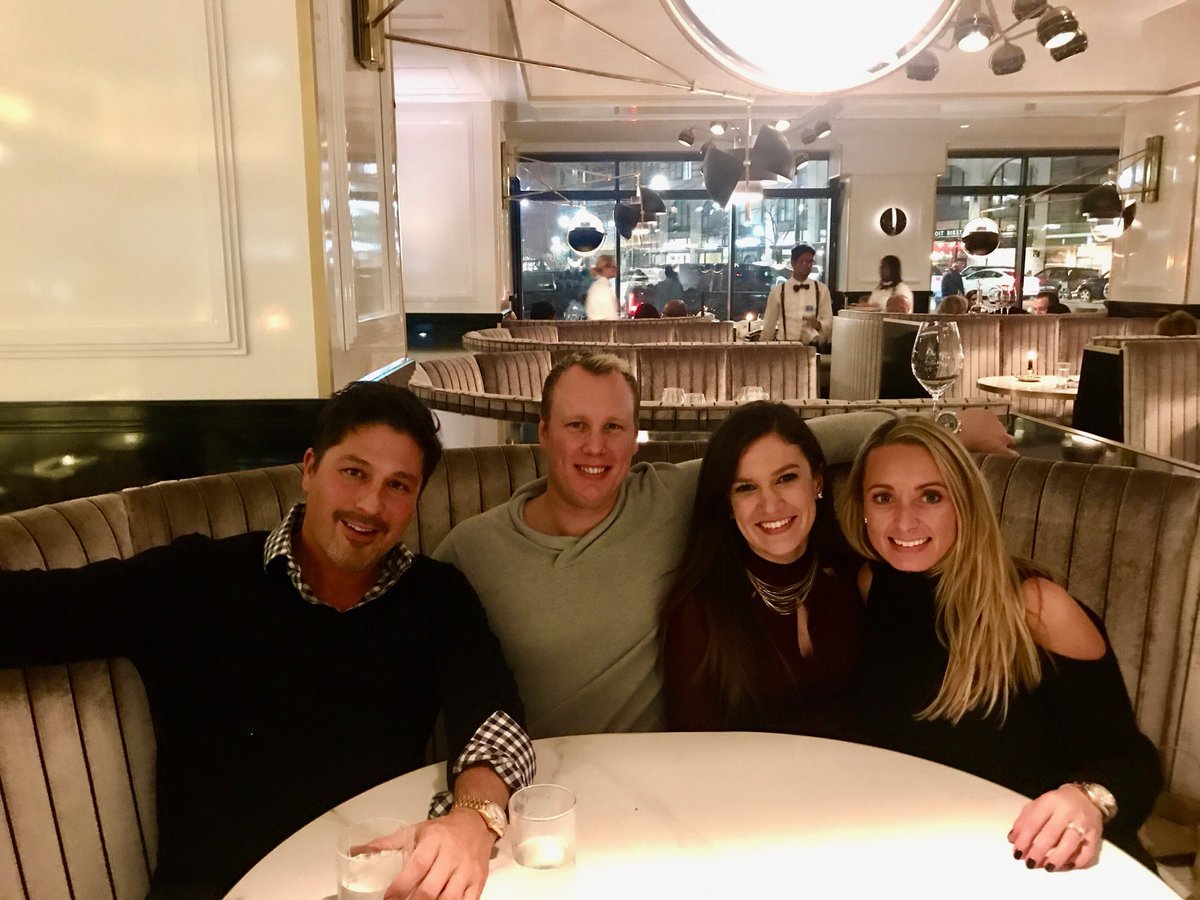 MikeAnthonyEnt's tweet image. Best office holiday party ever!! #toomuch #holidayparty2017