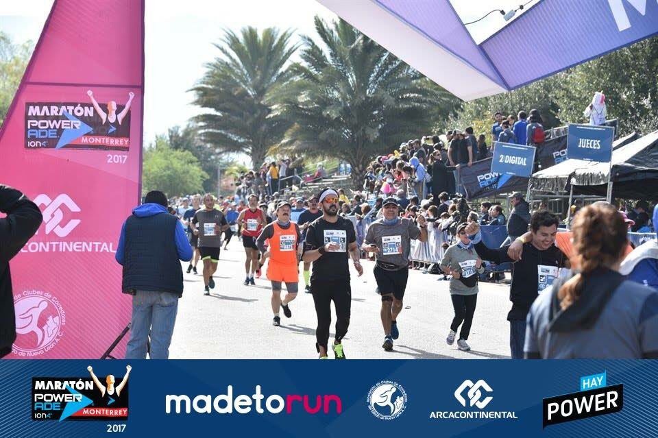 ssanchez_12's tweet photo. #CorrerMeHaEnseñado a dejar  experiencias en estos 42.195 kilómetros 

#MadeToRun @Maratonmty #MPM17 
#LoveRunSmile #ElegíCorrer #YoElegíCorrer #CorrerXPasión @EntreRunners @_r4fun_ @corre_nl https://t.co/wIF2XGT3M7