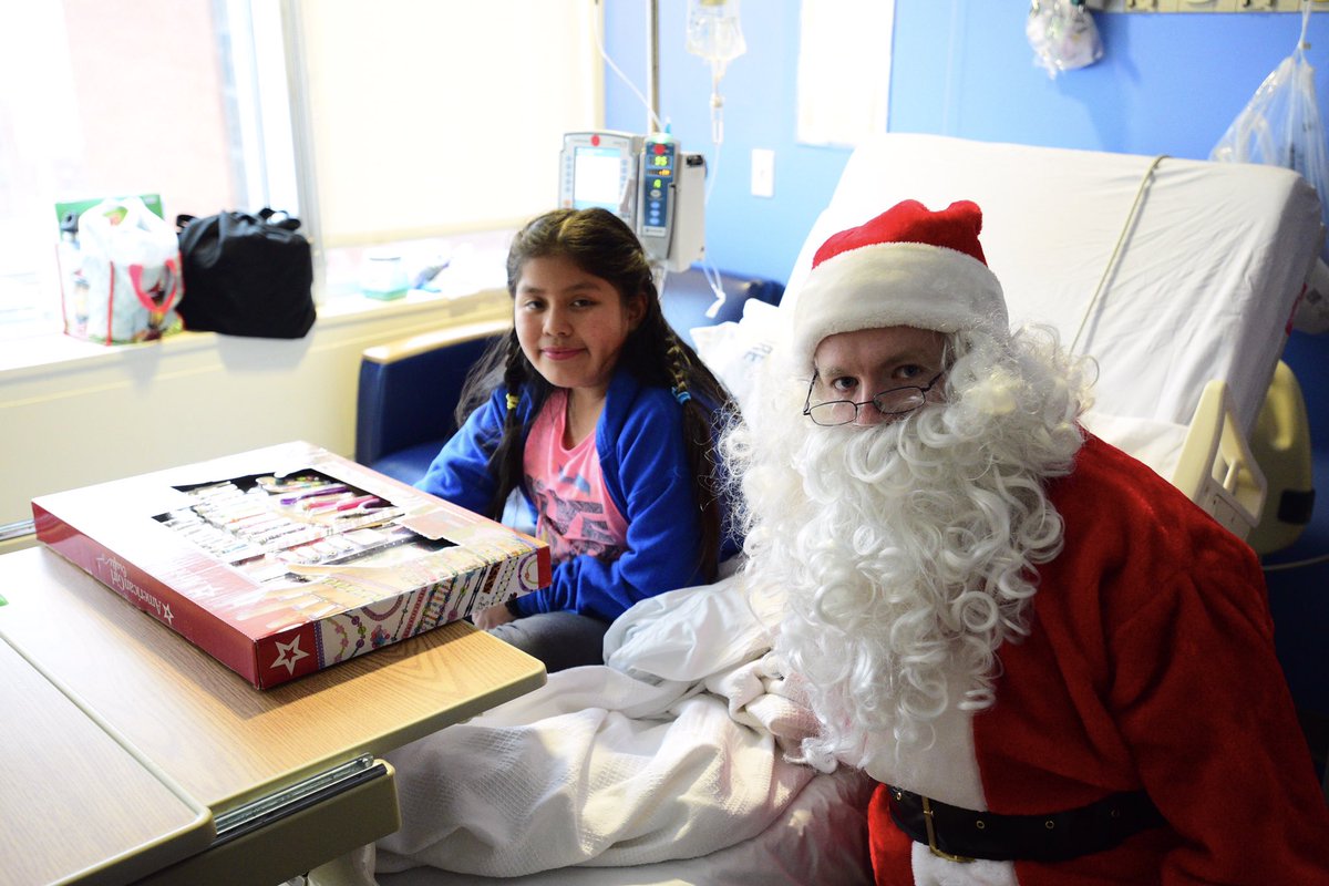 FDNY's tweet photo. On Friday, December 15, #FDNY members from #Engine62 and  #Ladder32 visited The Children’s Hospital at @MontefioreNYC to spread some holiday cheer along with Santa Claus himself! https://t.co/vEjegWB0rD