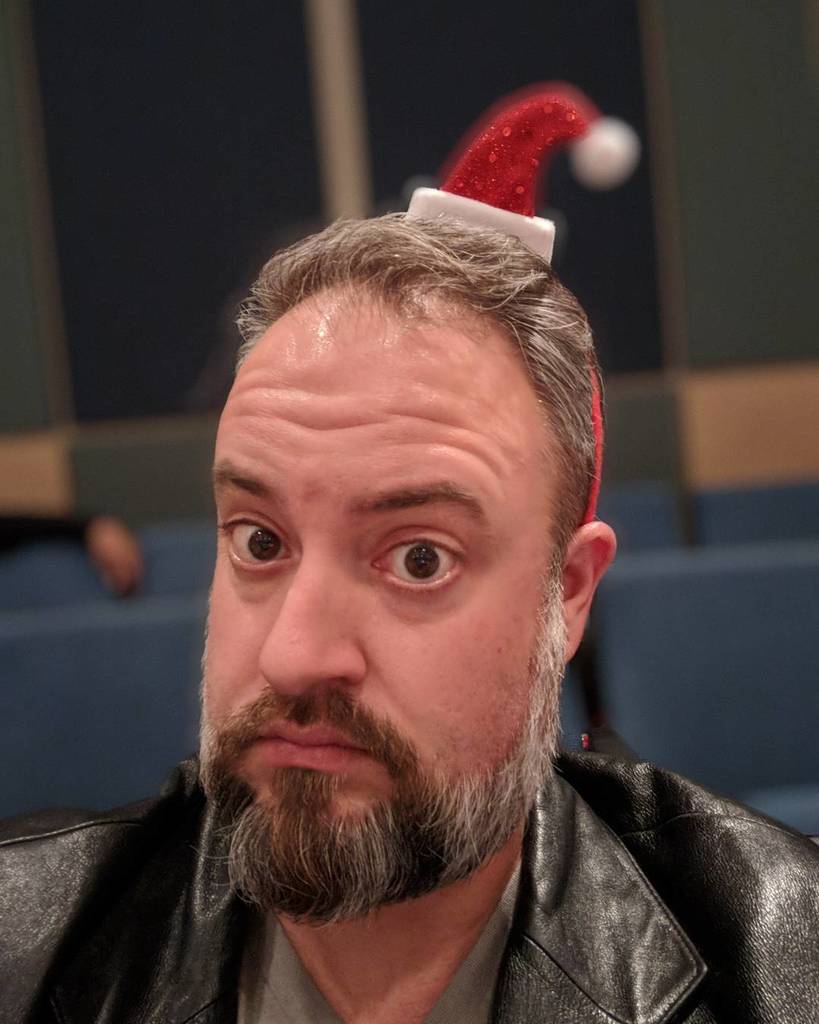 Hmmmmmm. #Portrait mode on the #Pixel2XL may need a #christmas patch. ift.tt/2CADCFU