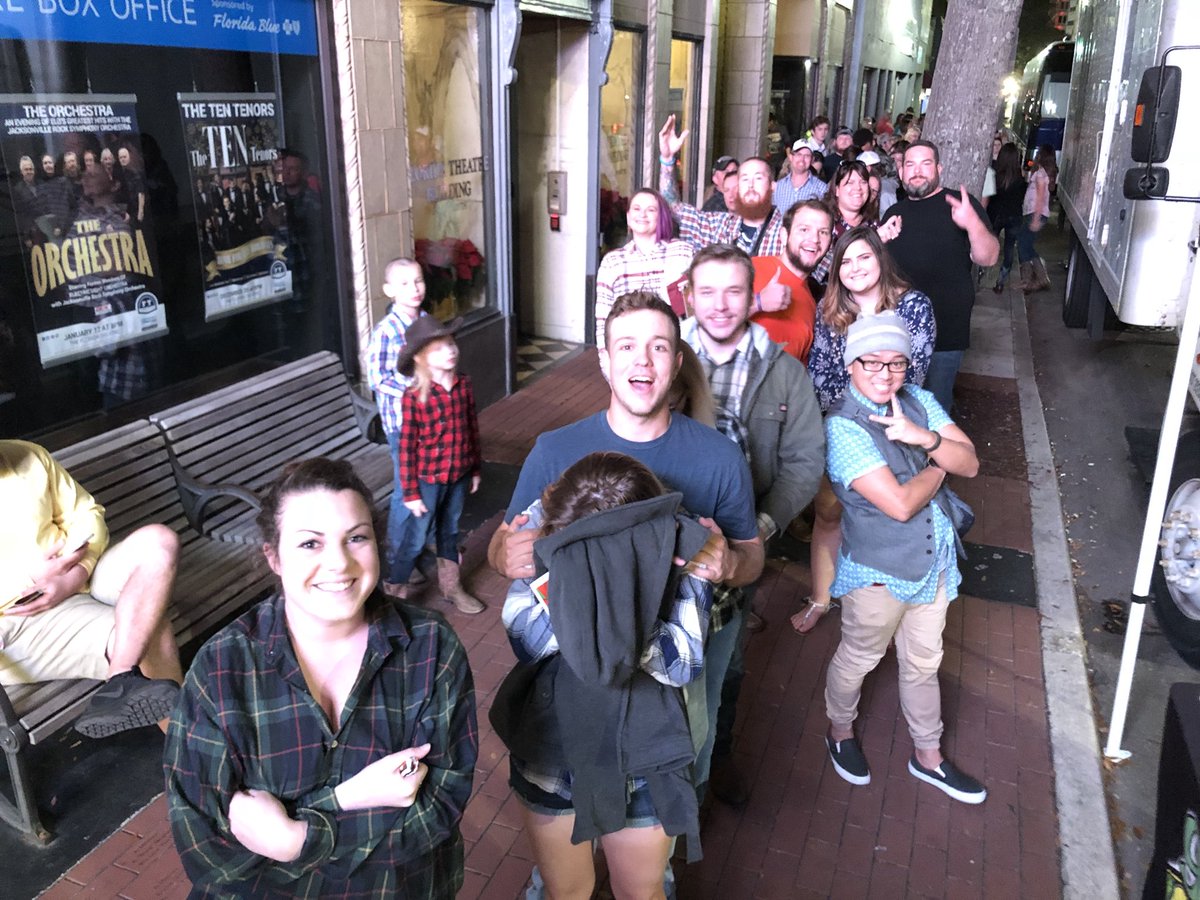 991wqik's tweet image. The party crowd is inside getting ready to watch #Joshphillips and @farenrachels open the show before @LukeCombsMusic tonight at the @FloridaTheatre #Jaxcountry