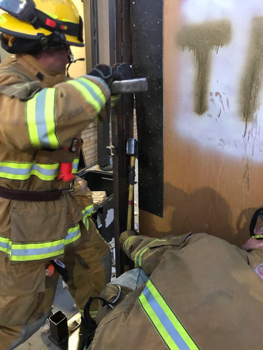 CSFDPIO's tweet photo. Fire Station 1 C Shift teaching the new members Force Entry efficiency while the seasoned members hone their skill! #strongwork #forceentry #practicemakesperfect https://t.co/NeHJP7ICJS