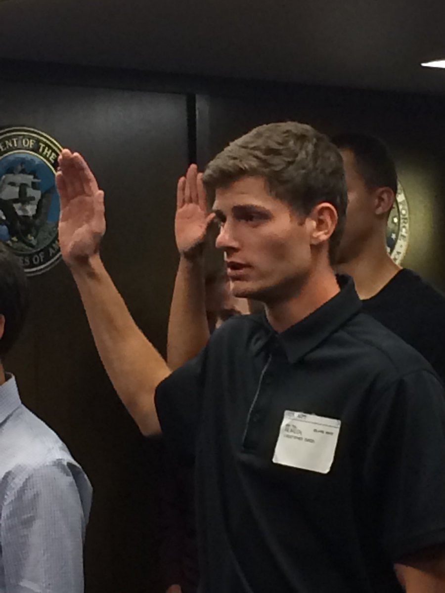 Yesterday @Topher_Reardon was sworn into the Army. He will ship out after he graduates from Bethany College. He has decided on Special Forces. With this, he joins his brother <a href="/patreardon81/">Patrick Reardon</a> in serving our country. 🇺🇸