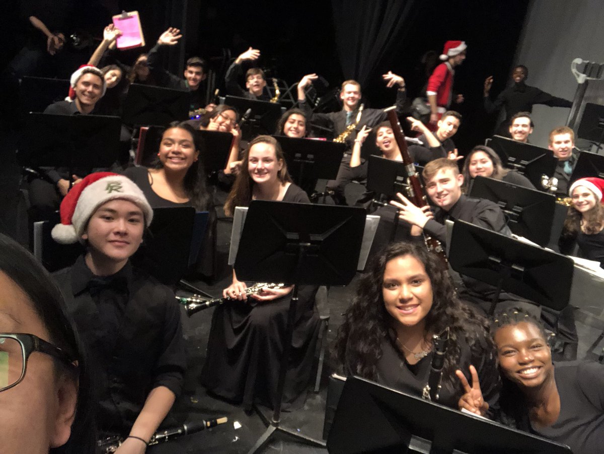 PRHSBands's tweet photo. Having fun with Wind Symphony backstage before their performance. #Winterfest2017 https://t.co/9kcoiJBOb5