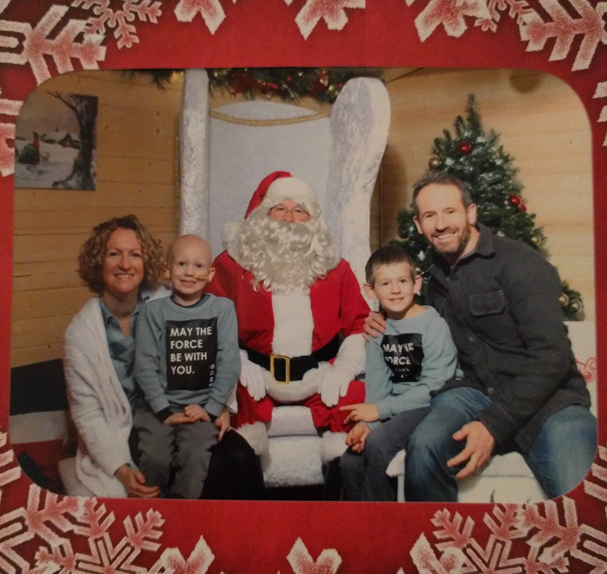 GiantPledge's tweet photo. Nothing like indulging the boys in all things Christmas HUGE thanks @BelfryShopping for our VIP treatment How to make moments for #KidsWithCancer more special ❤️ Follow George's story https://t.co/GapdGGkQ4O Donate to help beat childhood cancer with @royalmarsden #GiantPledge https://t.co/Csx4nXSoos