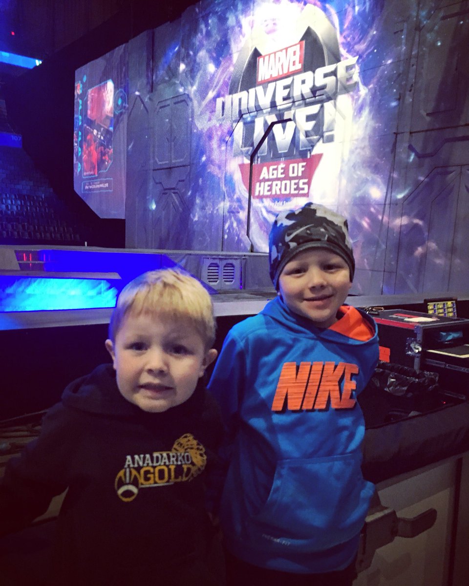 AliPthatsme's tweet photo. #MarvelUniverseLIVE https://t.co/hgd01P4HIB
