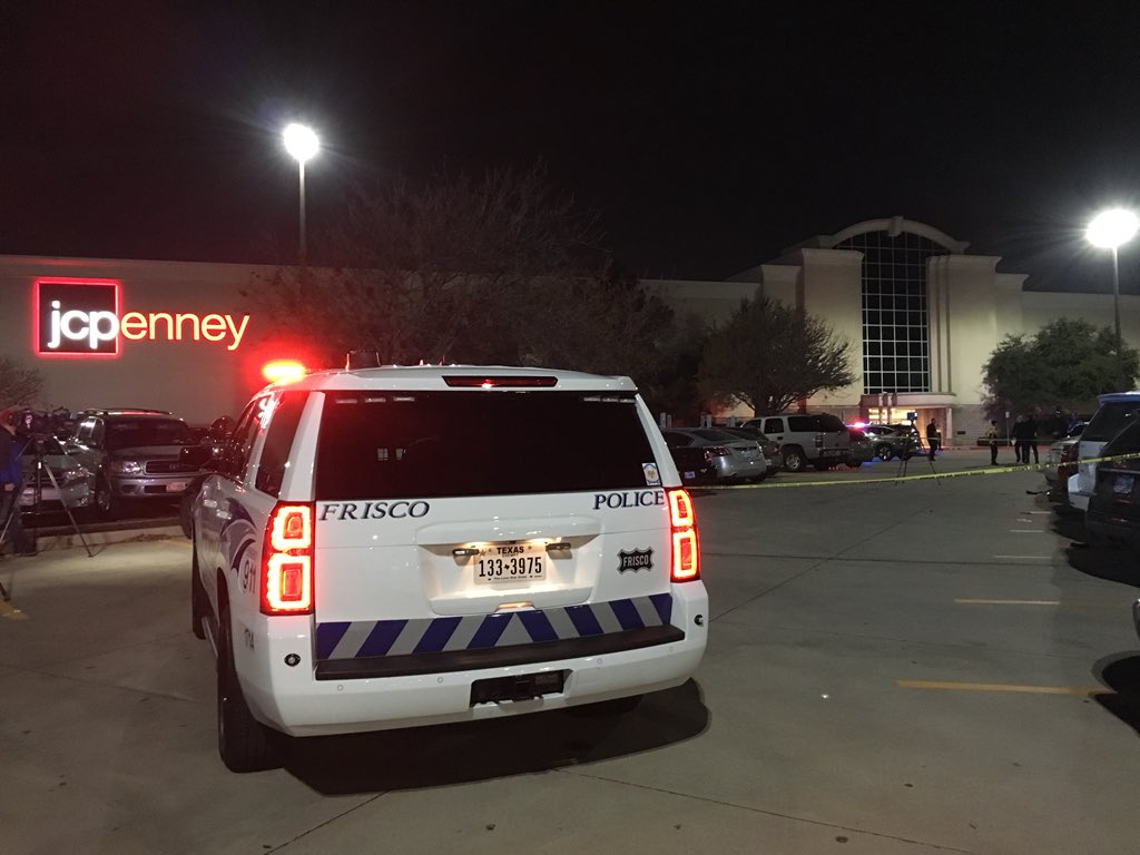 LynnanneNguyen's tweet photo. Frisco PD on scene at Stonebriar Mall after suspected shoplifter ran over pedestrian while trying to get away, was later stopped in Plano. Victim unknown status @FOX4 https://t.co/8bjtDd5aLC
